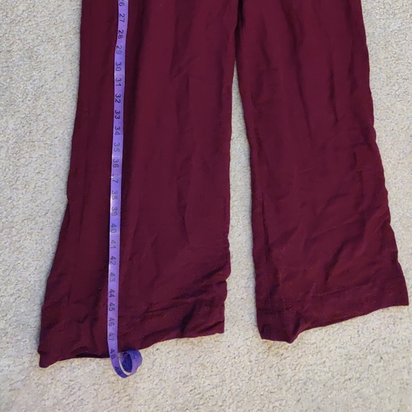Red target jumpsuit - Picture 2 of 7
